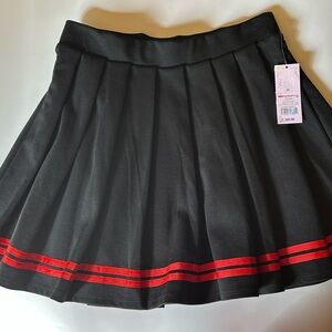 Wild Fable Mini Tennis Mini Skirt Knife-Pleats Black Red Grosgrain Ribbon Trim